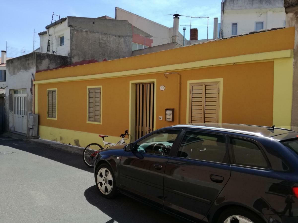 Hôtel Casa Campidano à Càbras Extérieur photo